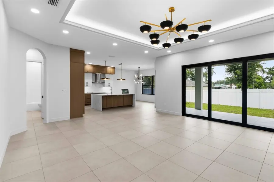 104 S Maki Road, Plant City, FL 33563 - #3