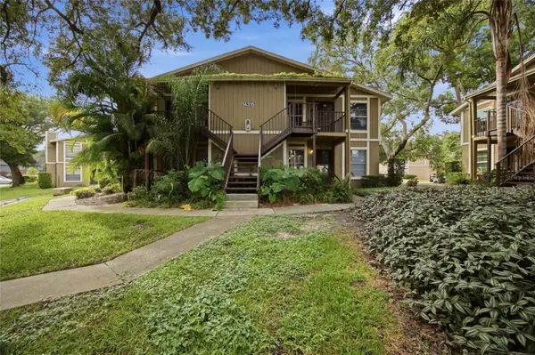 14315 Hanging Moss Circle #101, TAMPA, FL 33613