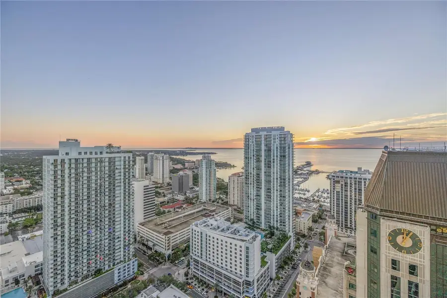 275 1st Avenue S #3704, Saint Petersburg, FL 33701 - #2
