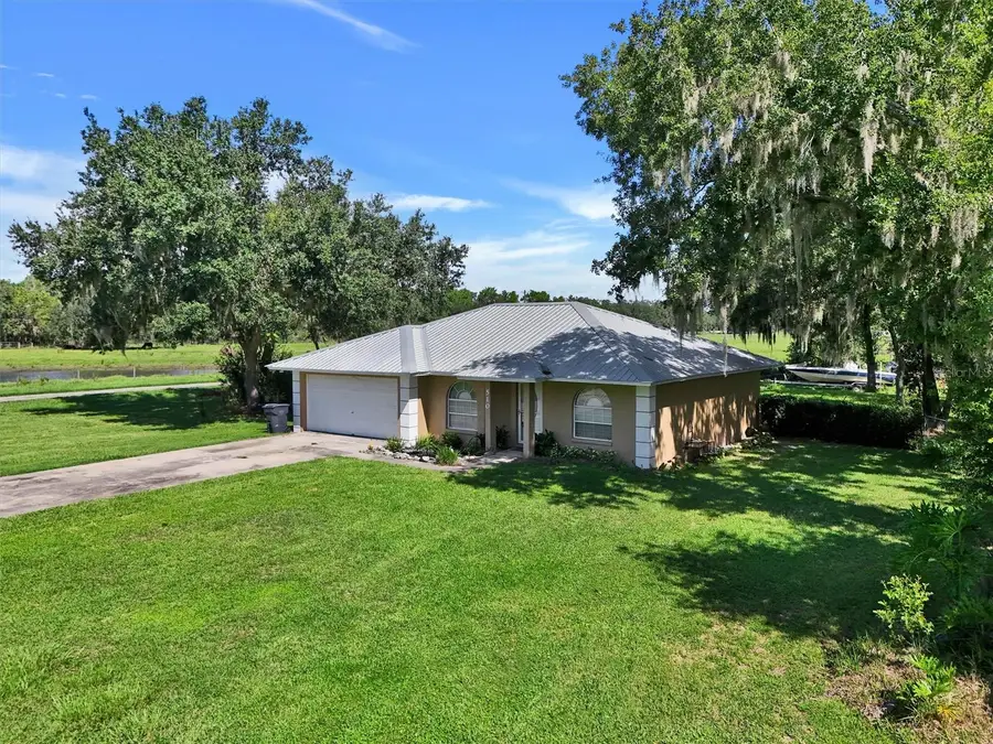 510 Cloverleaf Drive, Lithia, FL 33547 - #2