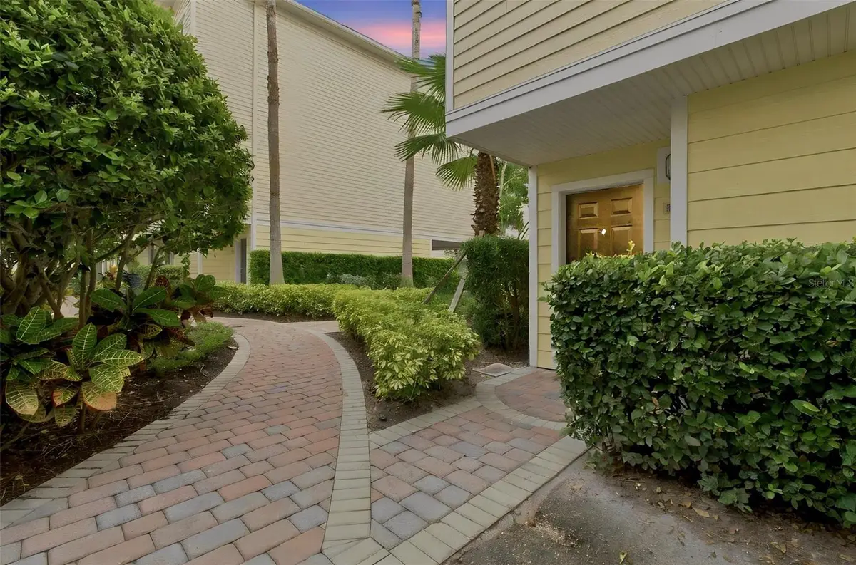 9801 Meadow Field Circle, Tampa, FL 33626 - #1