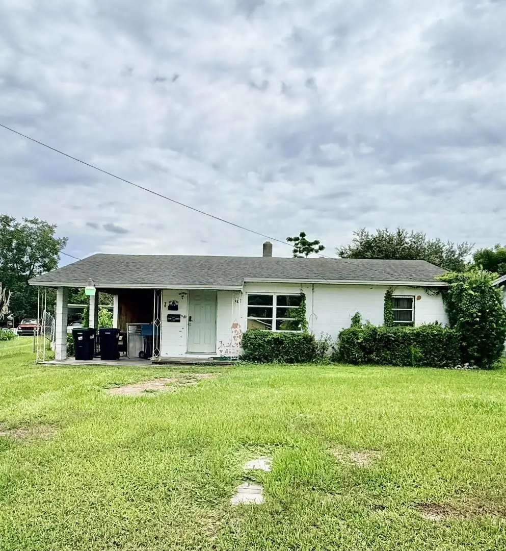 2709 S Shine Avenue, Orlando, FL 32806 - #1
