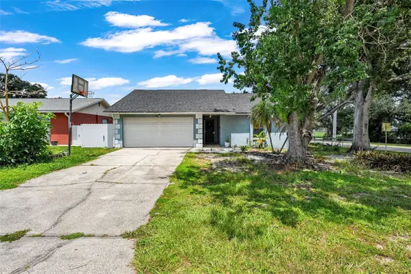 3878 Feather Drive, LAKELAND, FL 33812