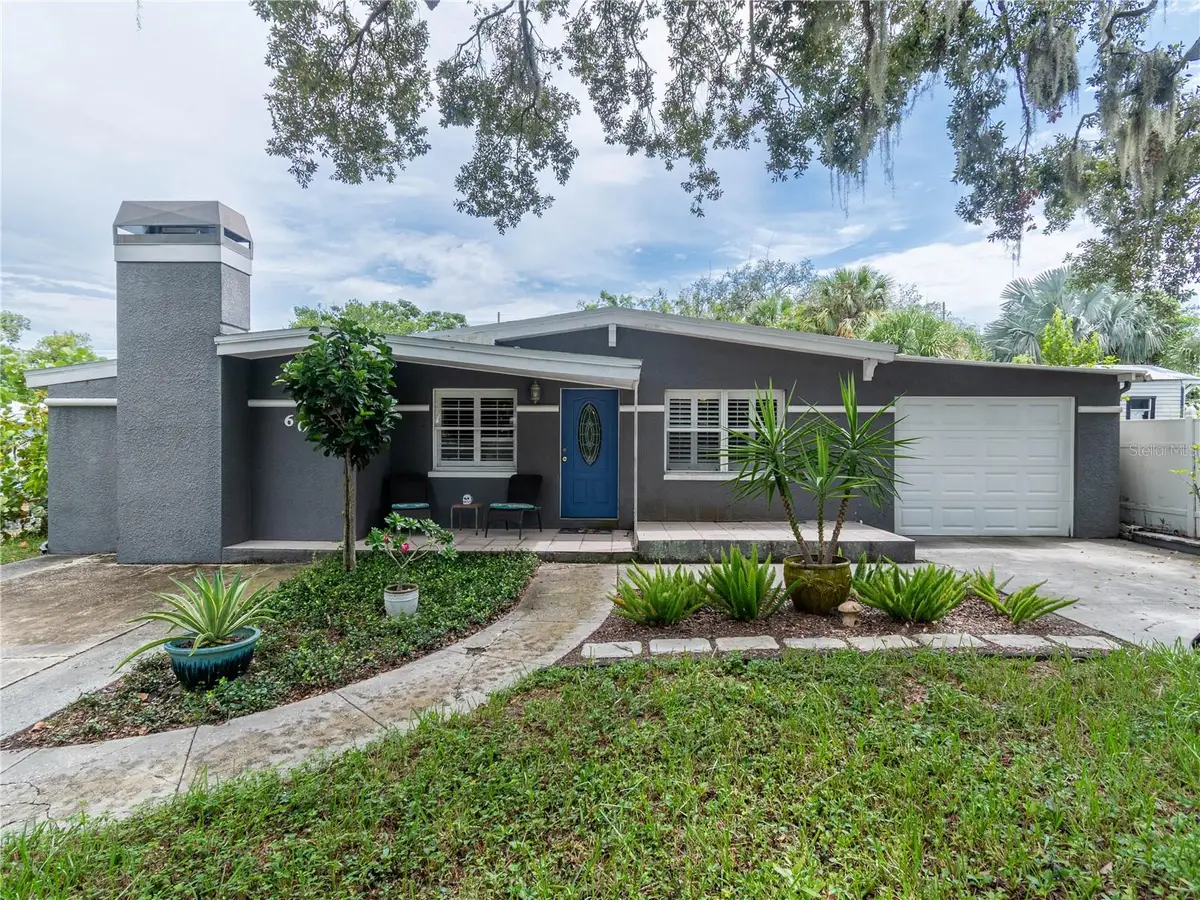 608 Pent Street, Tarpon Springs, FL 34689 - #1