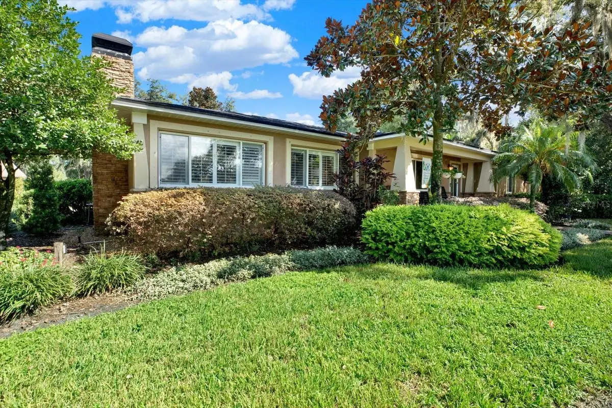302 Belle Terre Avenue, Temple Terrace, FL 33617 - #1