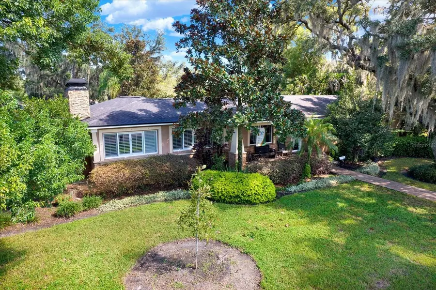 302 Belle Terre Avenue, Temple Terrace, FL 33617 - #2