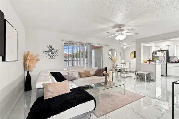 7210 N Manhattan Avenue #1014, TAMPA, FL 33614