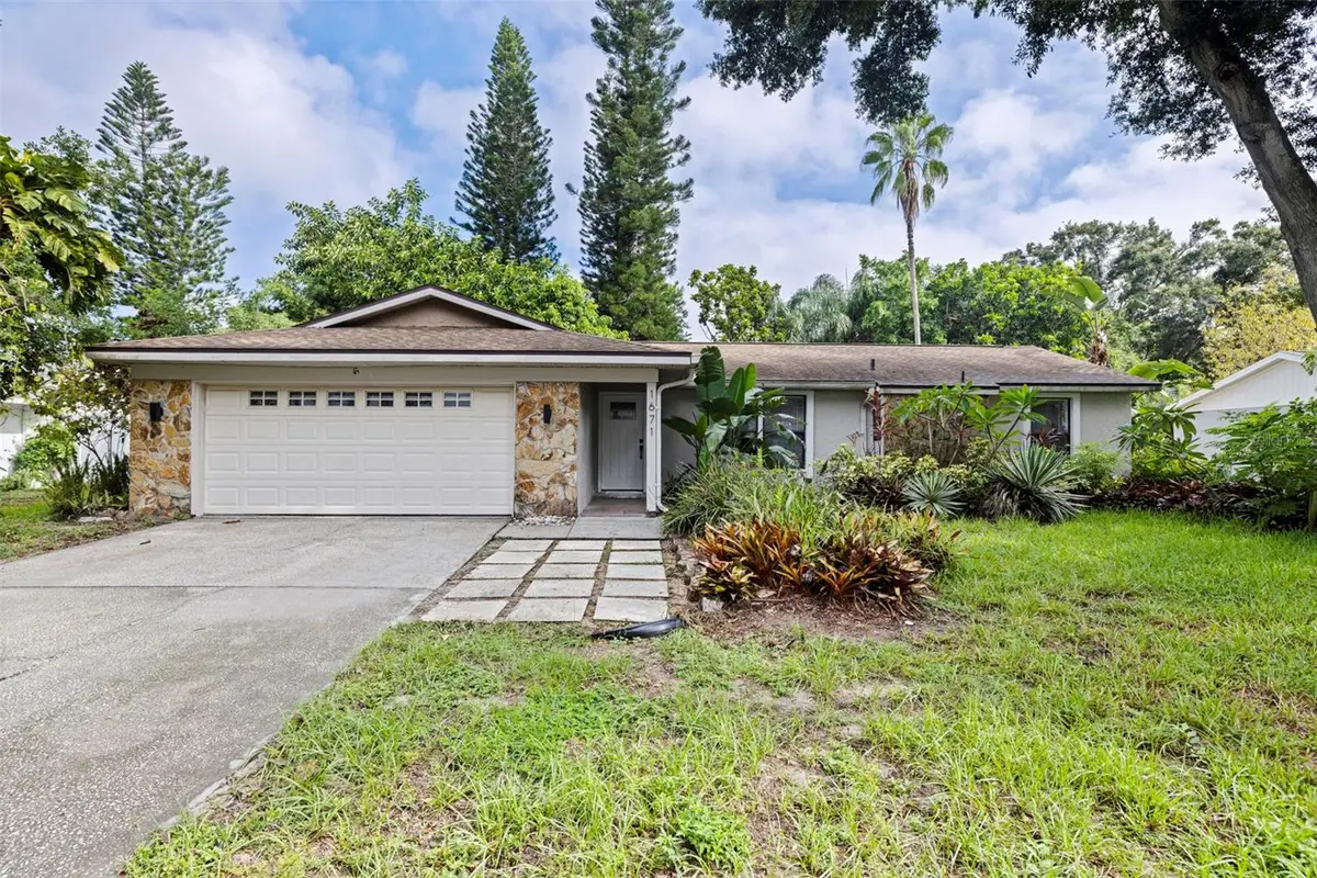 1671 Castlewood Lane, Palm Harbor, FL 34683 - #1