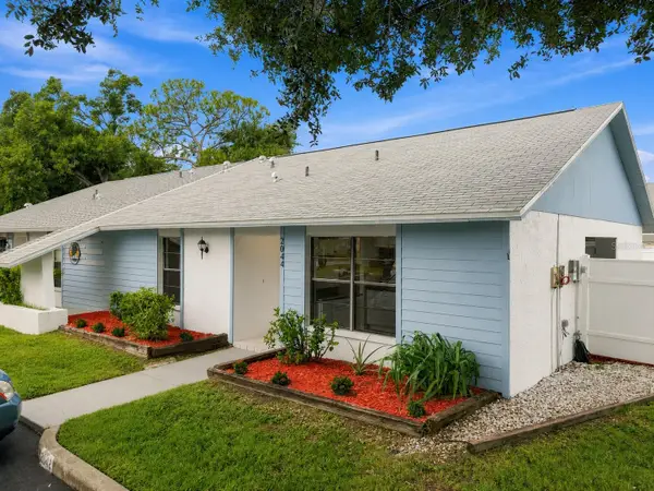 2044 Sheffield Court, OLDSMAR, FL 34677
