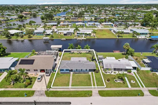 561 Lindley Terrace, PORT CHARLOTTE, FL 33952