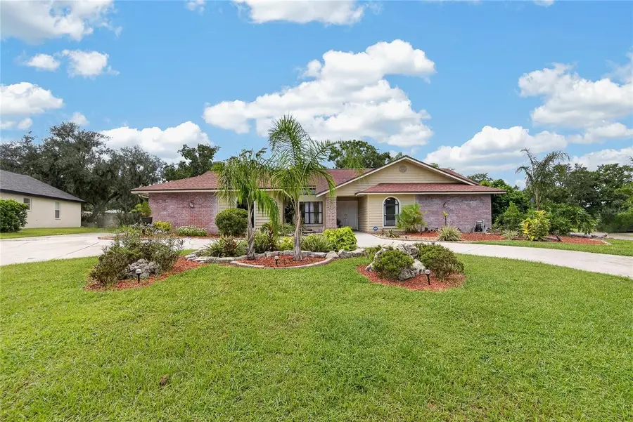 2814 Hammock Drive, Plant City, FL 33566 - #2