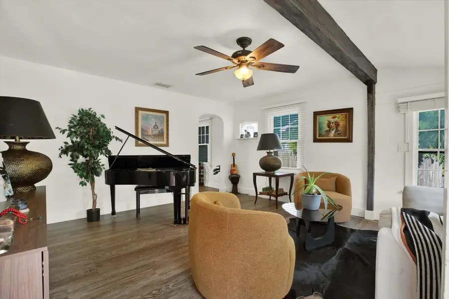 3305 10th Avenue N, Saint Petersburg, FL 33713 - #2