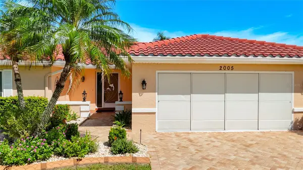 2005 New Bedford Drive, SUN CITY CENTER, FL 33573