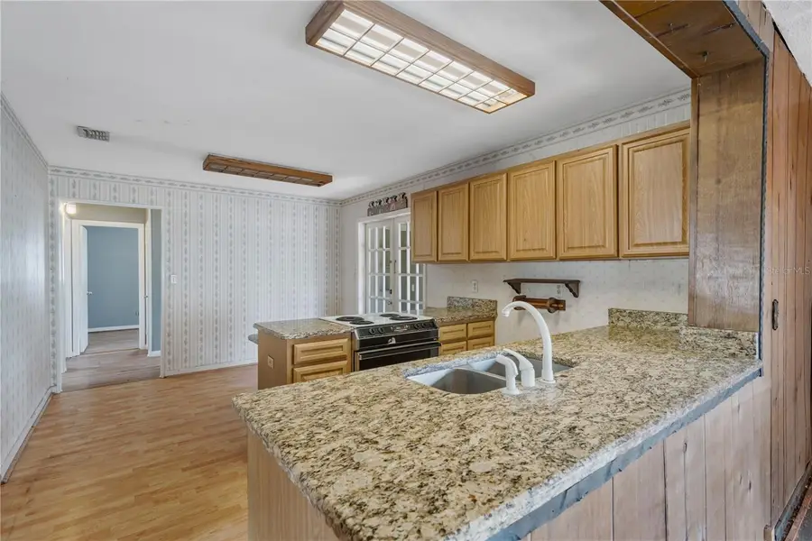 418 Euclid Avenue, Seffner, FL 33584 - #3