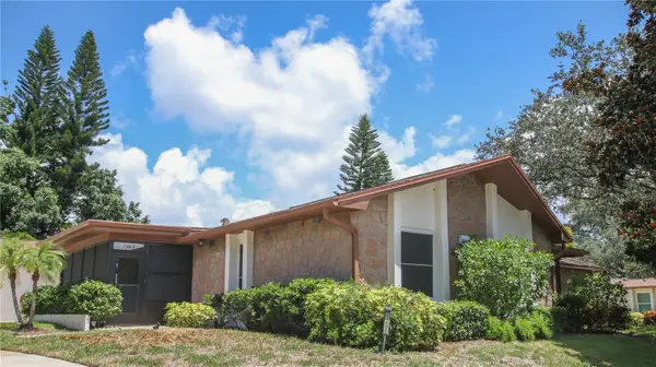 2360 Shelly Drive #B, PALM HARBOR, FL 34684
