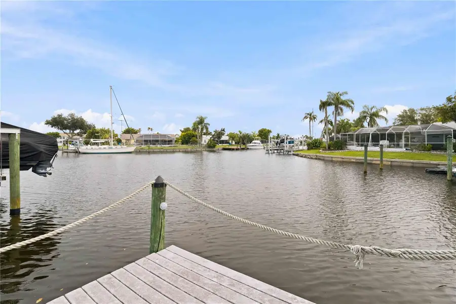 6511 Dolphin Cove Drive, Apollo Beach, FL 33572 - #3