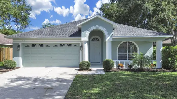 1423 Lake Shore Ranch Drive, SEFFNER, FL 33584