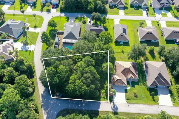 22 Lucas Lane, PALM COAST, FL 32137
