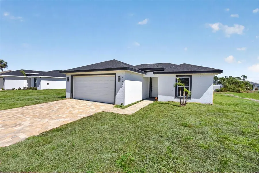 12106 Clarendon Avenue, Port Charlotte, FL 33981 - #3