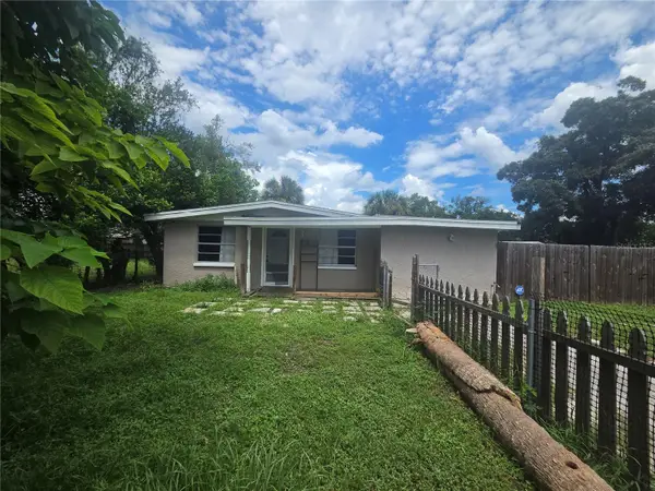 916 E 123rd Avenue, TAMPA, FL 33612