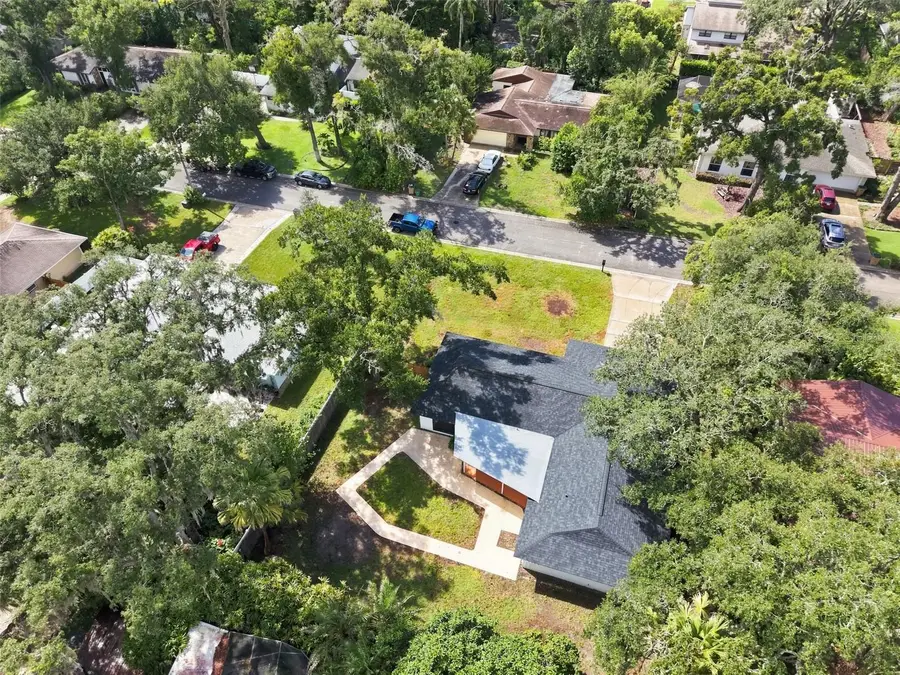 6622 Glencoe Drive, Temple Terrace, FL 33617 - #3