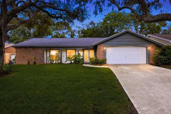 8604 Mill Creek Lane, HUDSON, FL 34667