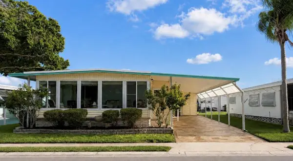 1100 Belcher Road S #304, LARGO, FL 33771
