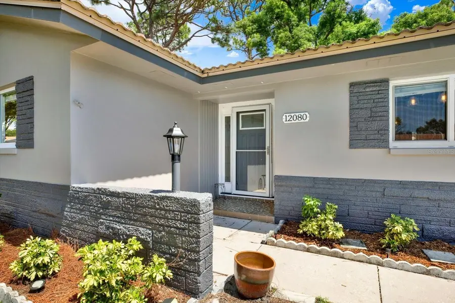 12080 68th Terrace, Seminole, FL 33772 - #2