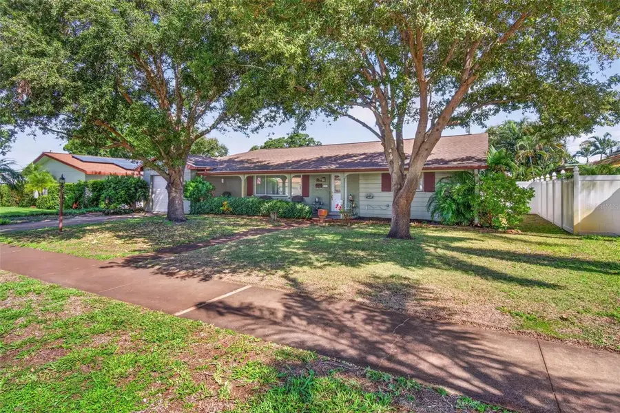6069 27th Avenue N, Saint Petersburg, FL 33710 - #2