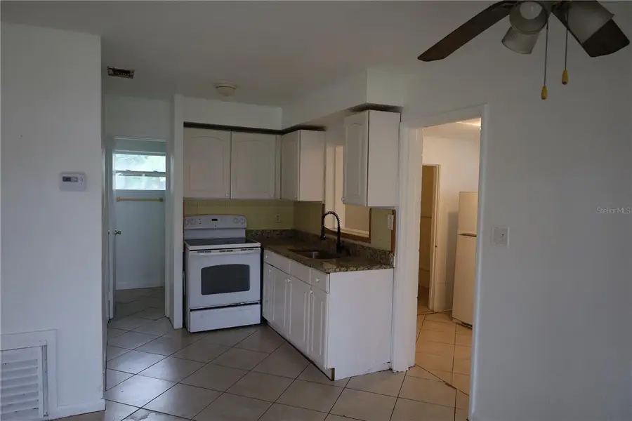 4618 20th Avenue S, Saint Petersburg, FL 33711 - #3