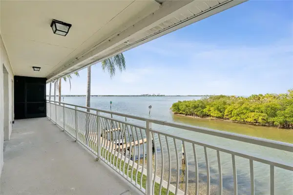 8829 Bay Pointe Drive #206, TAMPA, FL 33615
