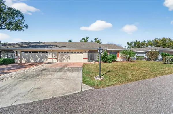 1417 Ingram Drive #79, SUN CITY CENTER, FL 33573