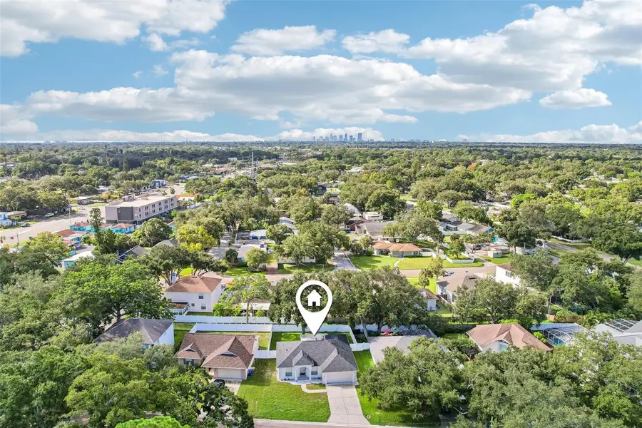 512 Atwood Avenue N, Saint Petersburg, FL 33702 - #3