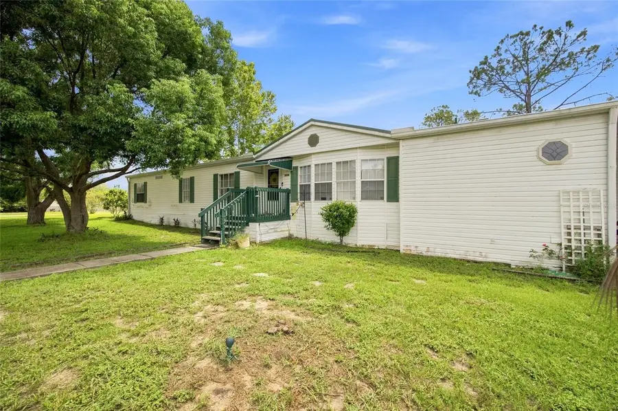 12818 Hawk Hill Drive, Thonotosassa, FL 33592 - #2
