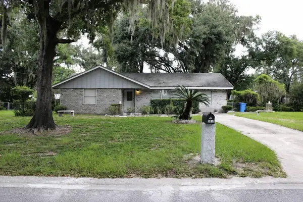 3010 Oakview Lane, PLANT CITY, FL 33566