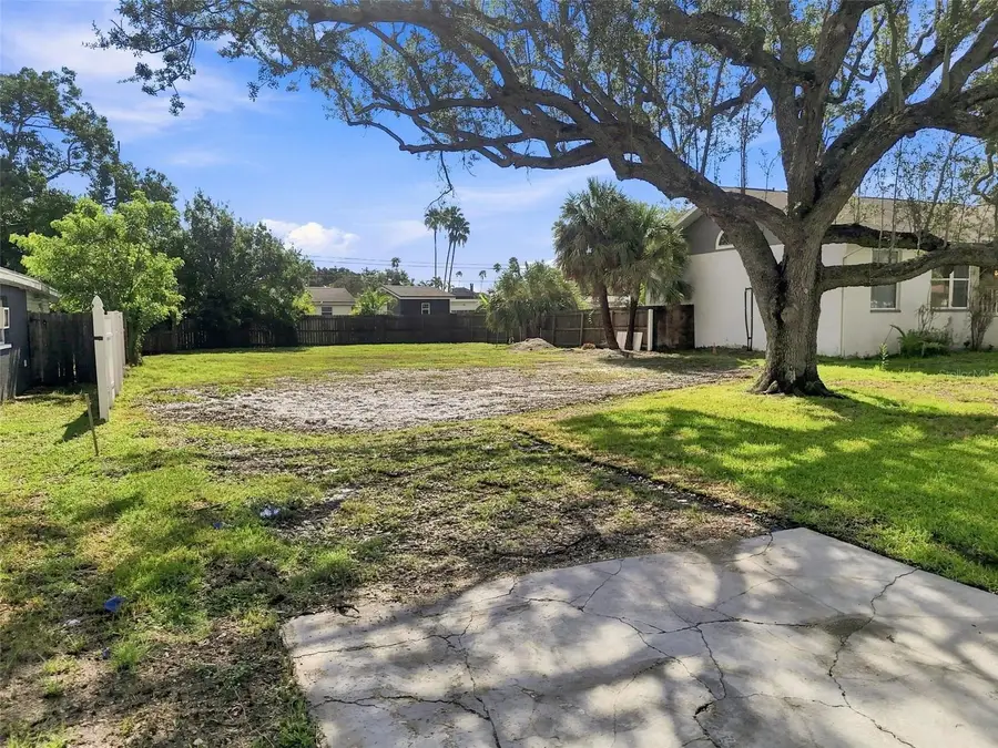 4135 Carson Street Ne, Saint Petersburg, FL 33703 - #2
