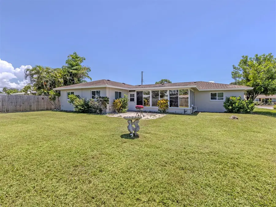 2161 Inner Cass Circle, Sarasota, FL 34231 - #3
