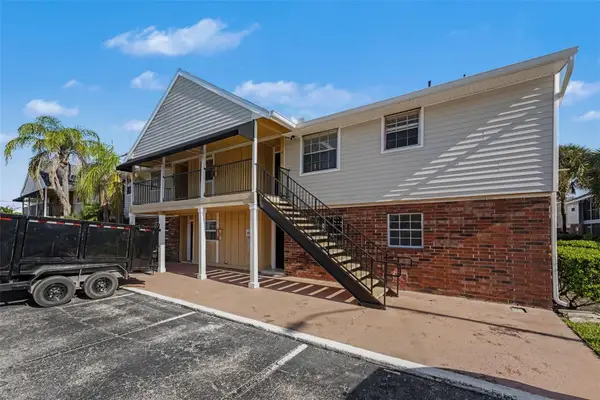 200 Countryclub Drive #1205, LARGO, FL 33771