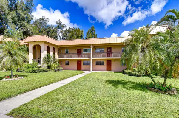 4500 E Bay Drive #139, CLEARWATER, FL 33764
