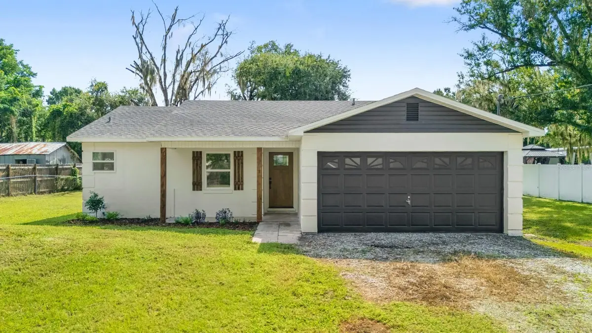 414 S Wiggins Road, Plant City, FL 33566 - #1