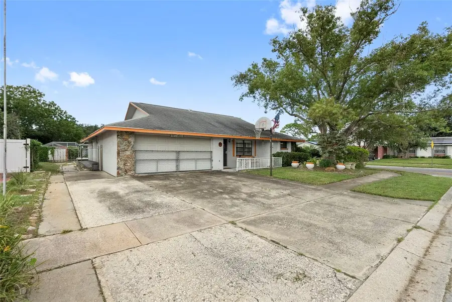6751 Albemarle Parkway, New Port Richey, FL 34653 - #2
