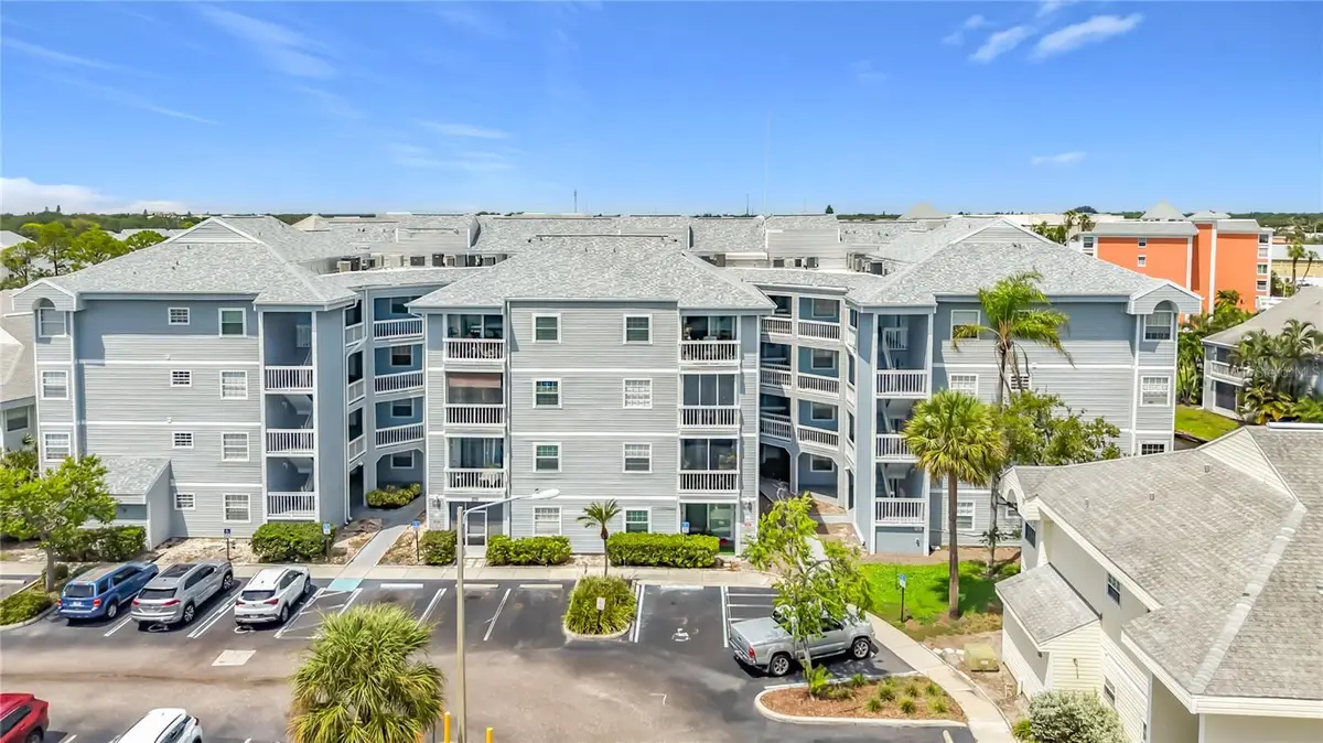 6810 Stones Throw Circle N #13302, Saint Petersburg, FL 33710 - #1