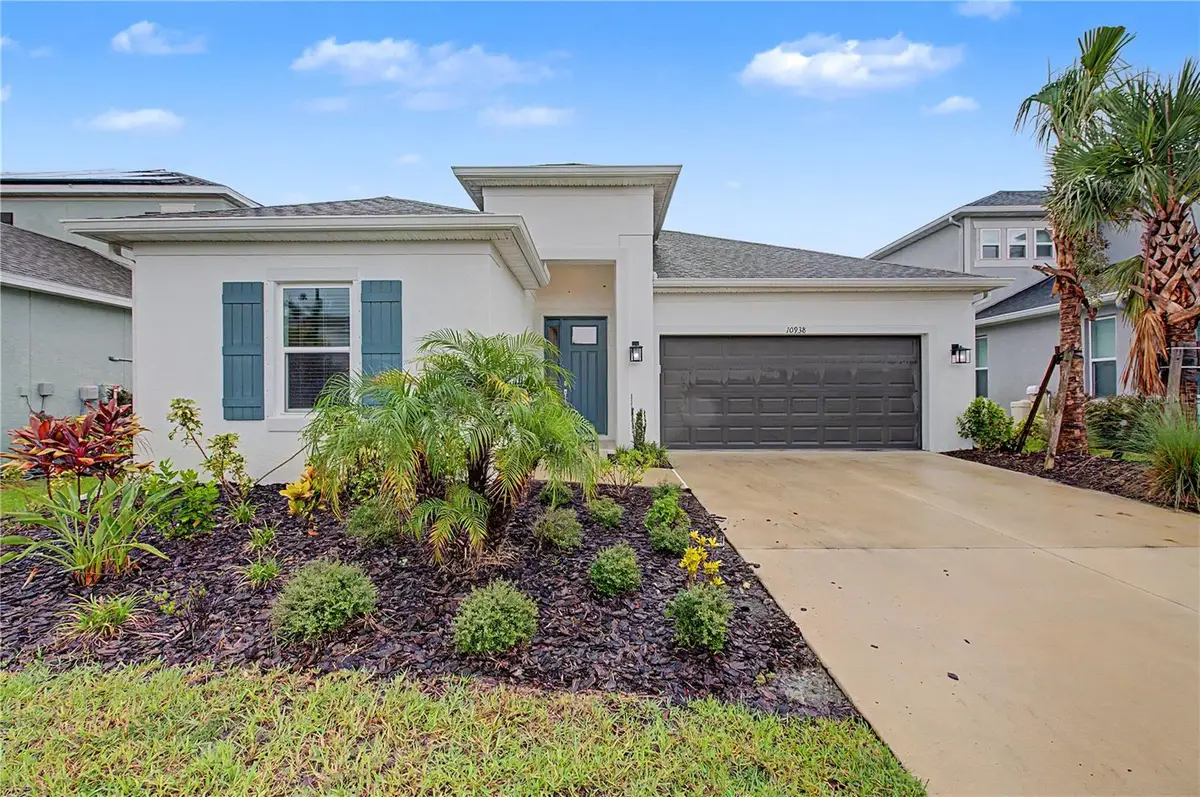 10938 Fieldstone Drive, Palmetto, FL 34221 - #1