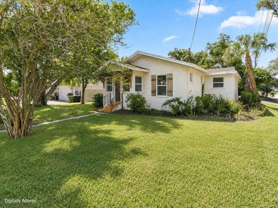 820 W Woodlawn Avenue, Tampa, FL 33603 - #3