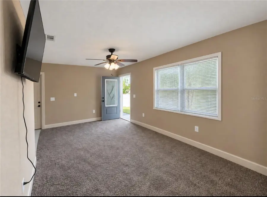 6800 1st Street N, Saint Petersburg, FL 33702 - #3