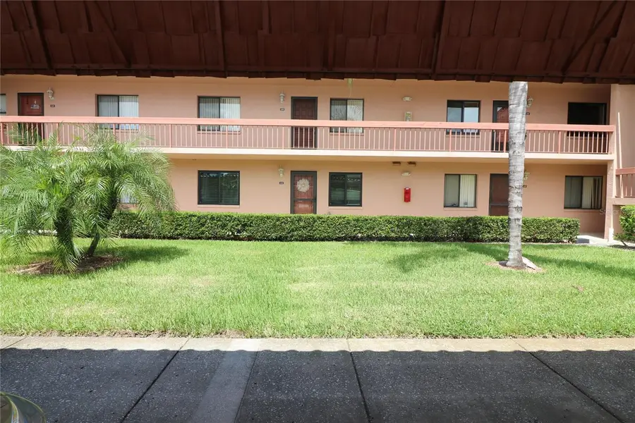 105 Lakeside Court #ELW VI UNIT 5, Oldsmar, FL 34677 - #2