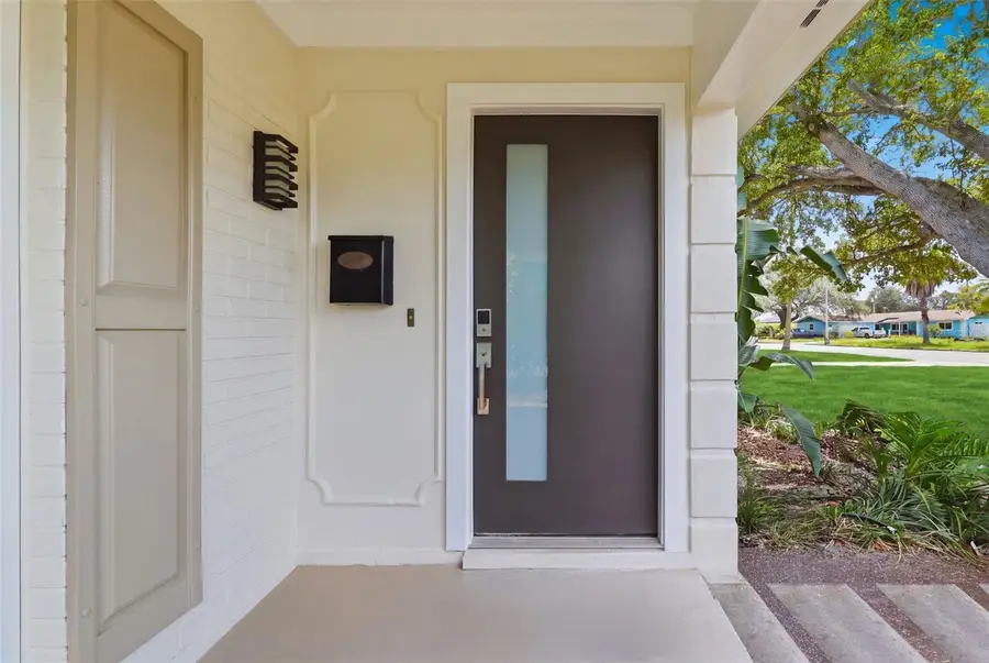 615 E Davis Boulevard, Tampa, FL 33606 - #2