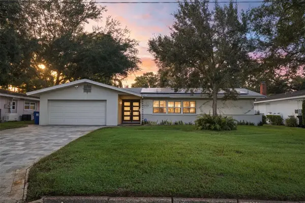 1423 42nd Avenue N, ST PETERSBURG, FL 33703