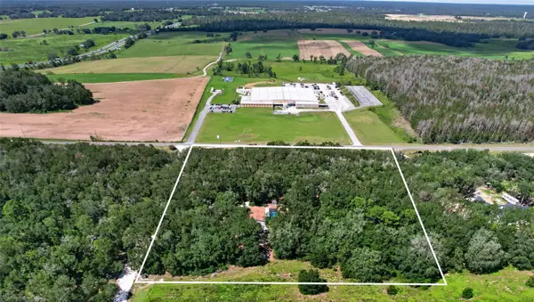 21812 Field Of Dreams Lane, DADE CITY, FL 33523