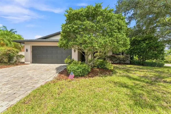 300 N Bay Hills Boulevard, SAFETY HARBOR, FL 34695